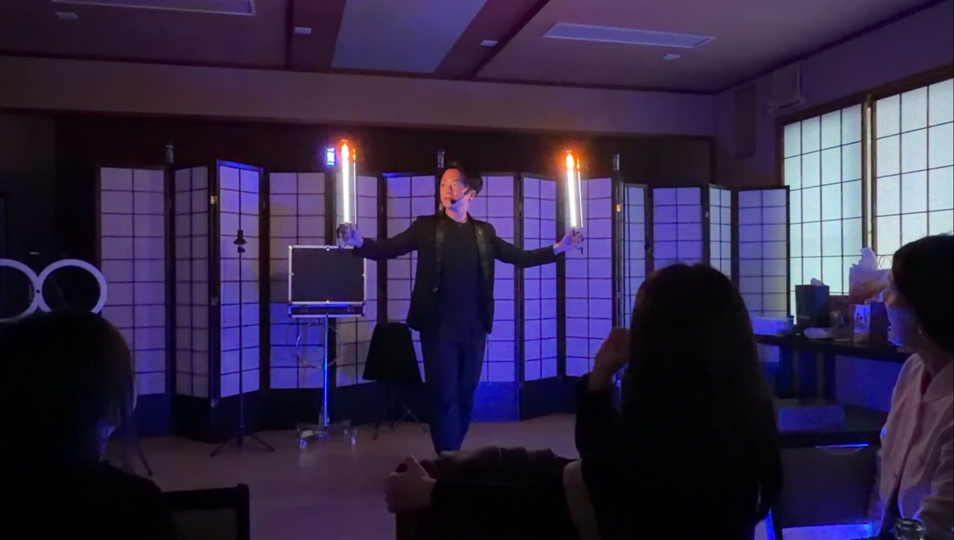 【出張レポート】愛知県日間賀島・たくみ観光ホテルにて忘年会マジックショー