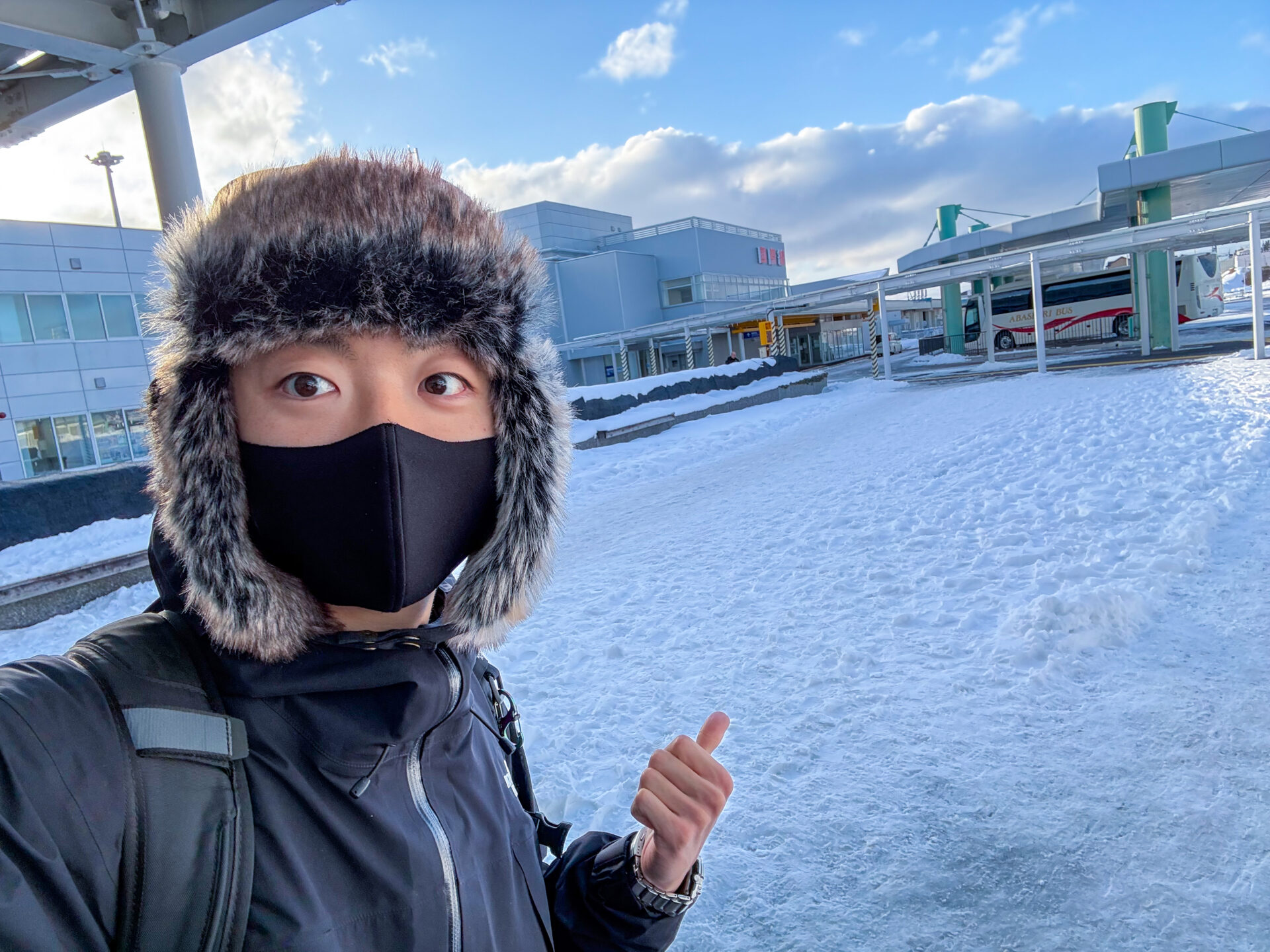 北海道北斗市のイオン上磯での出演のため函館空港に到着したCrystal Magician® Michel