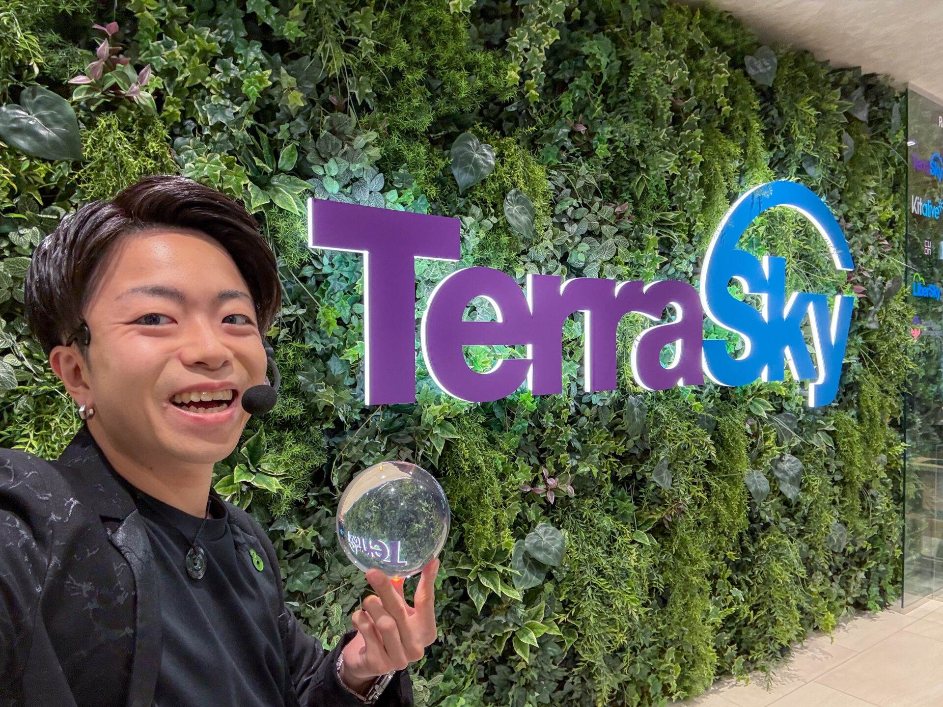 【レポート】中央区IT企業5周年記念イベントにてLEDマジックショー